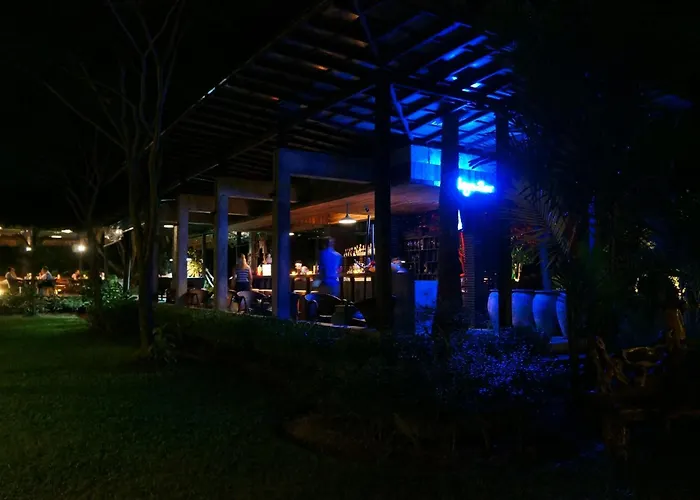 Islanda Hideaway Resort
