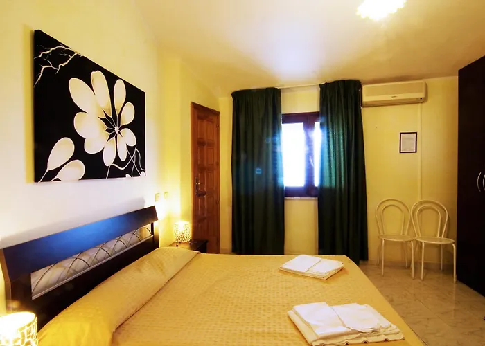 Hotel Paola