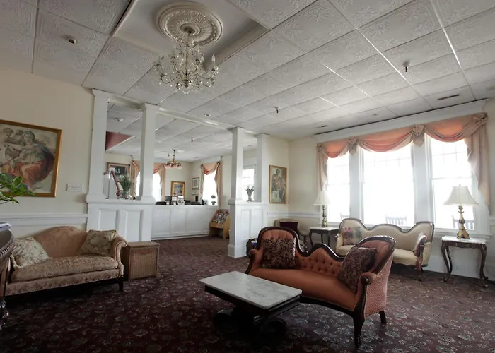 Hotel Macomber Adults Only