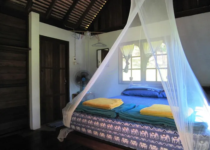Phanom Bencha Mountain Resort