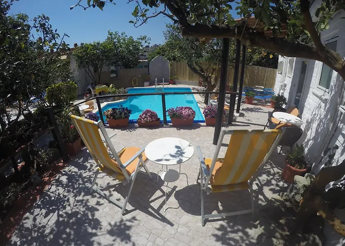 hotel la rondinella
