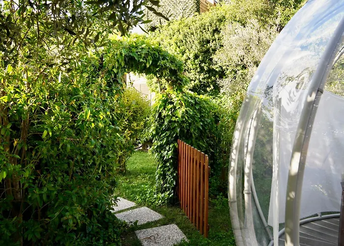 StarsBox jacuzzi privata e piscina vista mare