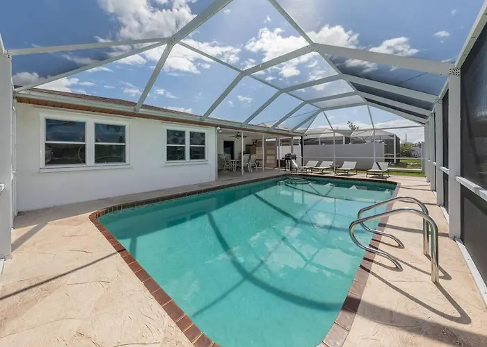 New Gem! Charming Vacation Home - Casa Y&V