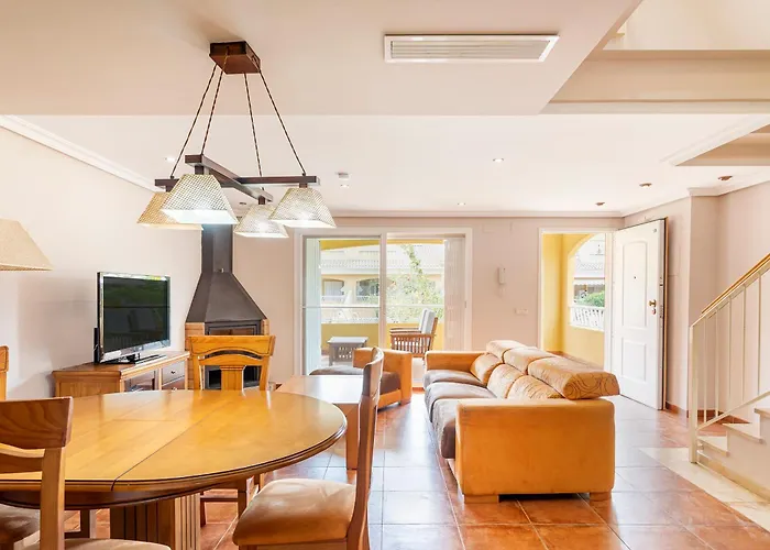 Family-Friendly Beach House Ideal For Holidays & Workers At Beach Sagunto Valencia