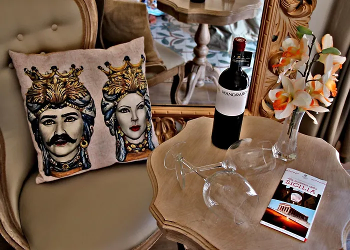 Kèramos Luxury Rooms
