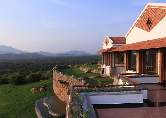 Kadambavanam Ethnic Village Resort