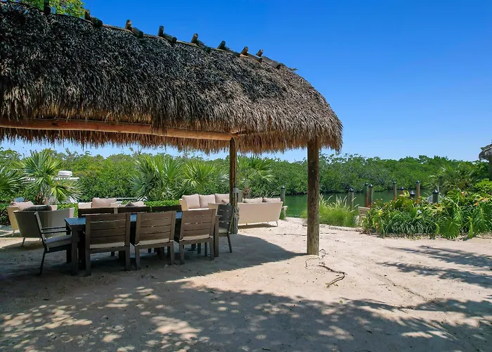 Isla Key Kiwi - Waterfront Boutique Resort, Island Paradise, Prime Location