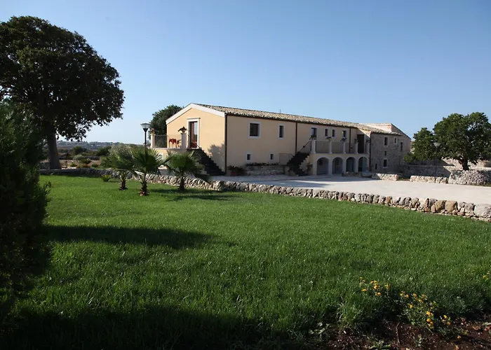 Artemisia Resort