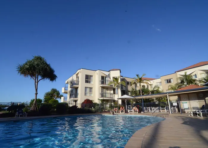 Golden Riviera Absolute Beachfront Resort