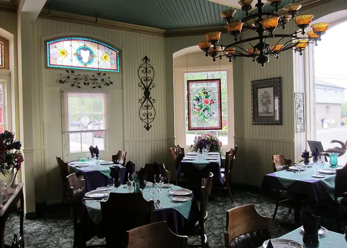 Baldachin Inn