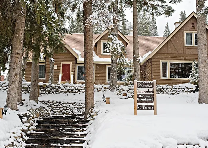 Banff Boutique Inn - Adults Only
