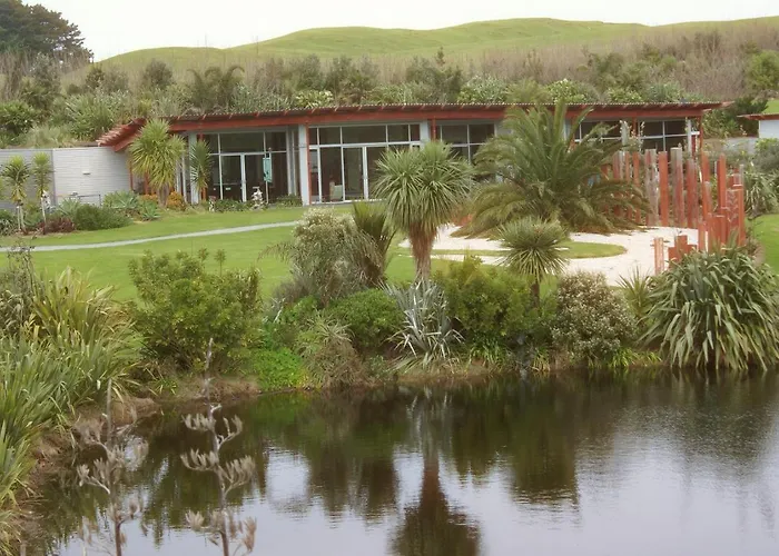 The Lakes - Kai Iwi Lakes Exclusive Retreat