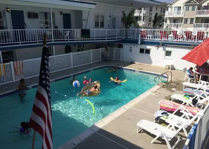 White Caps Motel