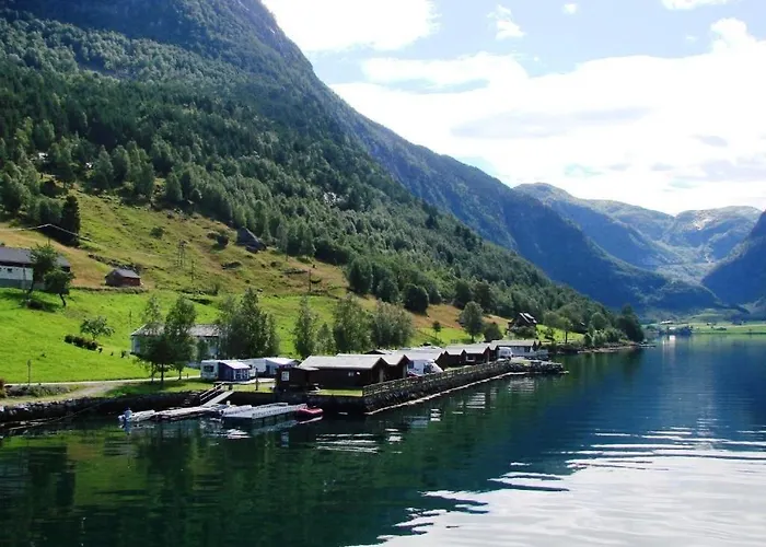 Nesheim Hytter & Camping