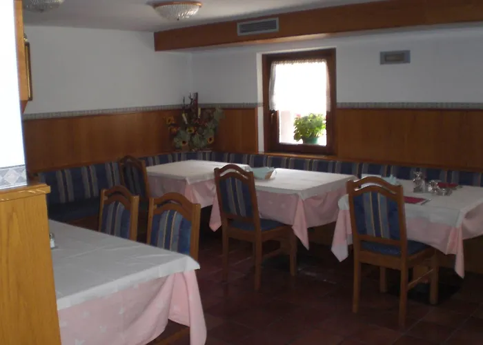 Hotel Edelweiss