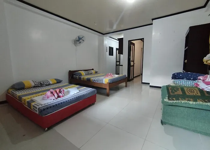 Riverside At Aninuan Accommodation And Food