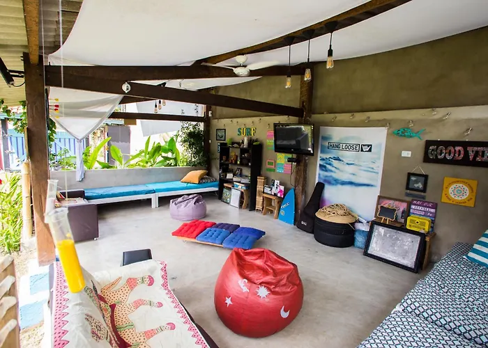 Farah Hostel Suítes Camping Smartcamp e Passeio de barco