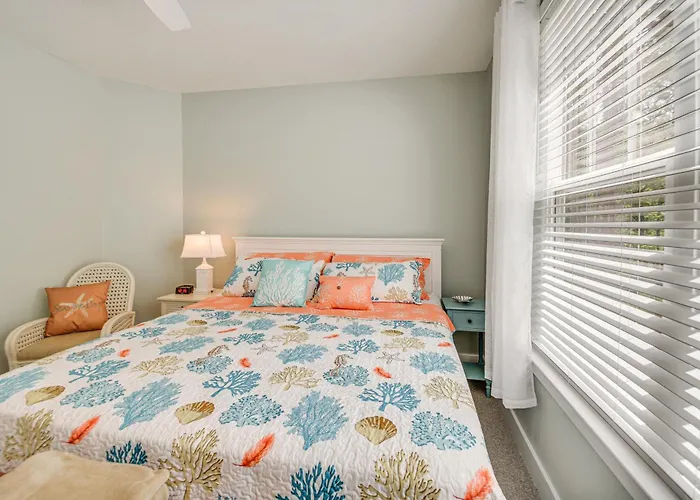 Cape Charles Home: Private Pier & Beach-Front Deck