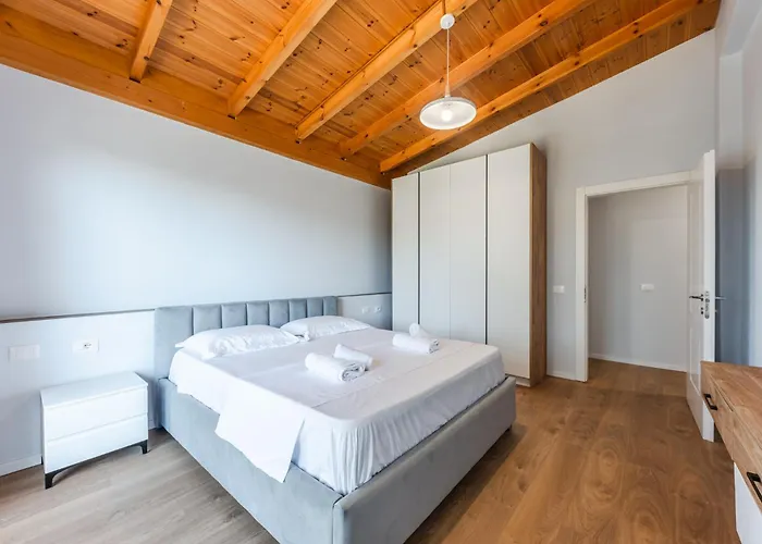 Beni'S Villa By Premium Selection