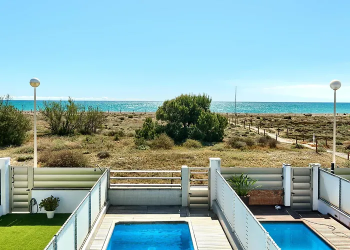 Casa frente al mar con piscina privada