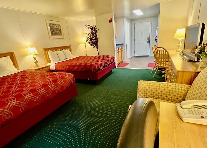 Rodeway Inn & Suites Brunswick Near Hwy 1