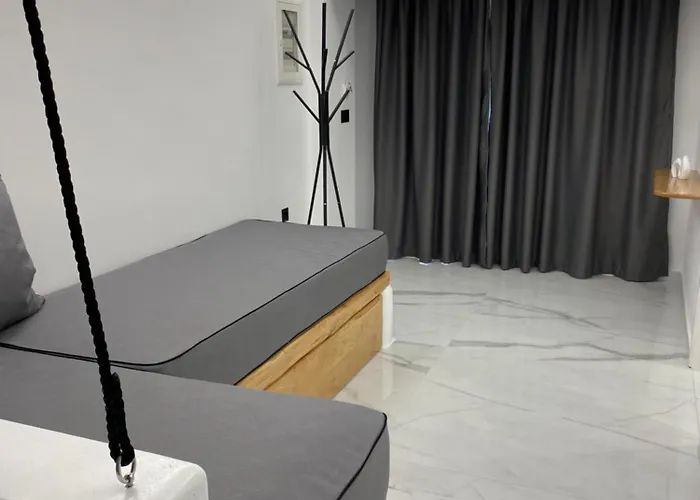 Nikoletta Studios