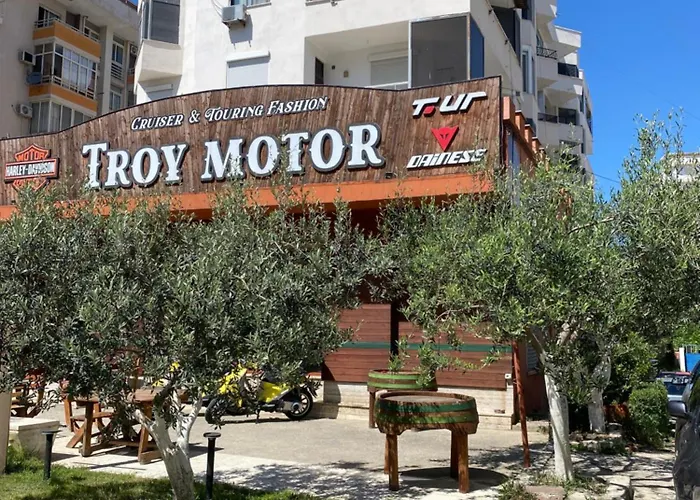 Troy Aparthotel Durres