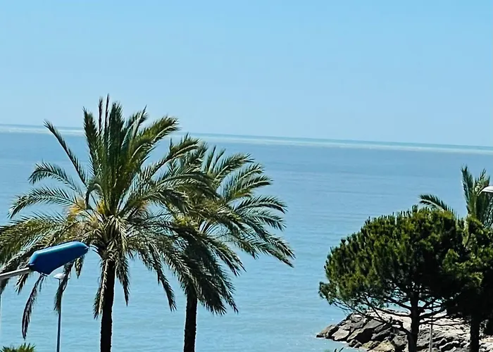 Cocon douillet face à la mer de Cagnes sur mer