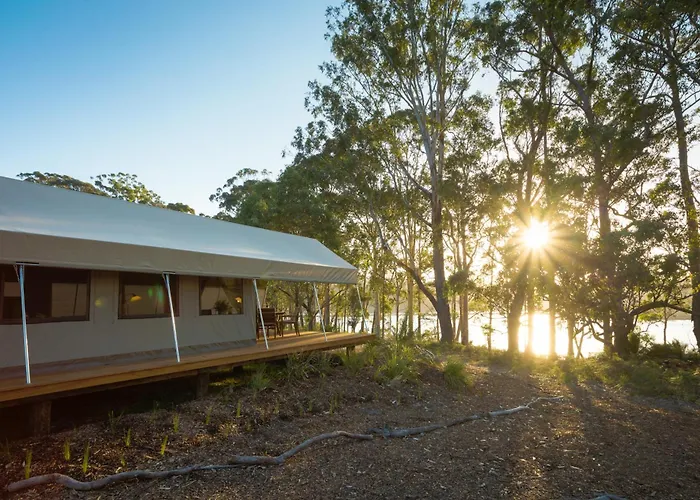 Tanja Lagoon Camp