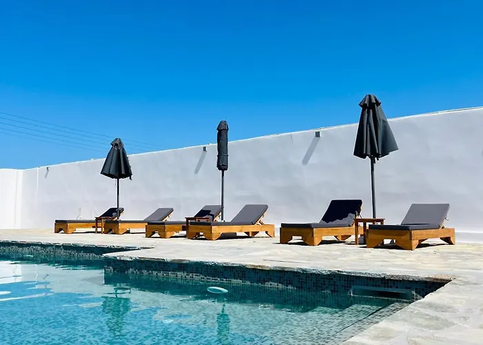 Fikas Hotel