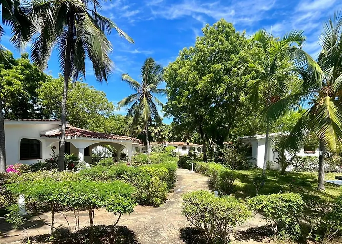 2Livu Village Watamu