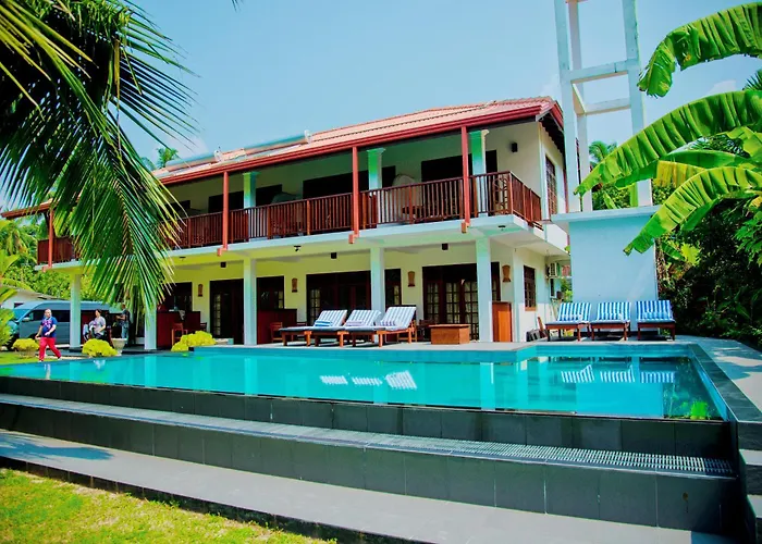 Lagoon Bentota Resort