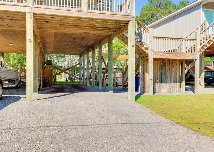 Dauphin Island Escape Near Beach & Bike Path!