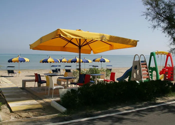 Gfh - Hotel Ruhig
