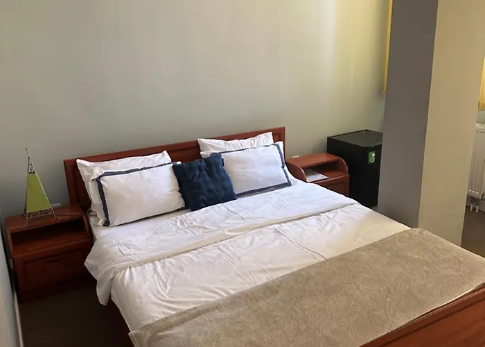 Behar Hotel