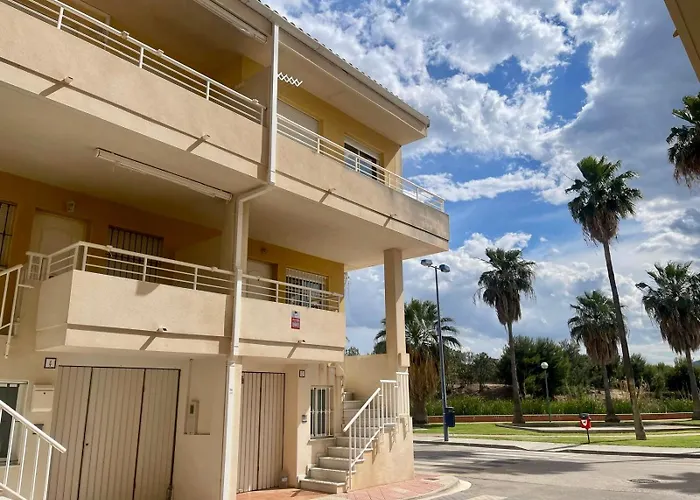 Playa De Miramar - 3 Min Walk To The Beach, Family-Friendly, Near Gandia