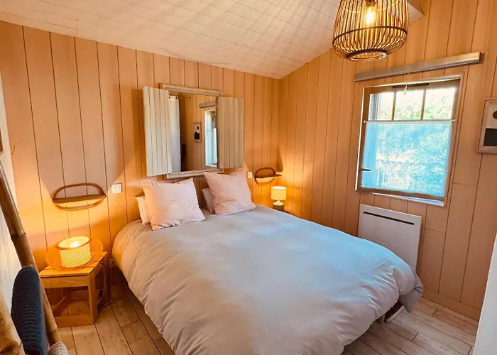 La cabane de Mamie classée 4 étoiles à 150m de la plage 2 chambres 3 lits