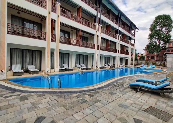 Lake View Resort