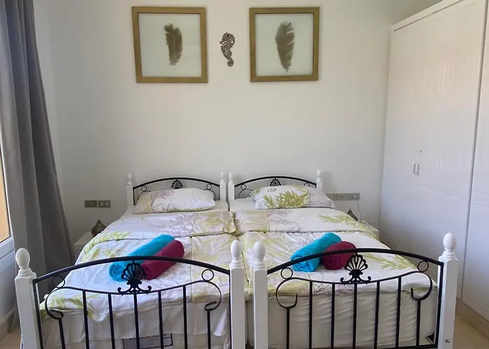 Stylish 2Br Condo In El Gouna I Pool & Beach Access