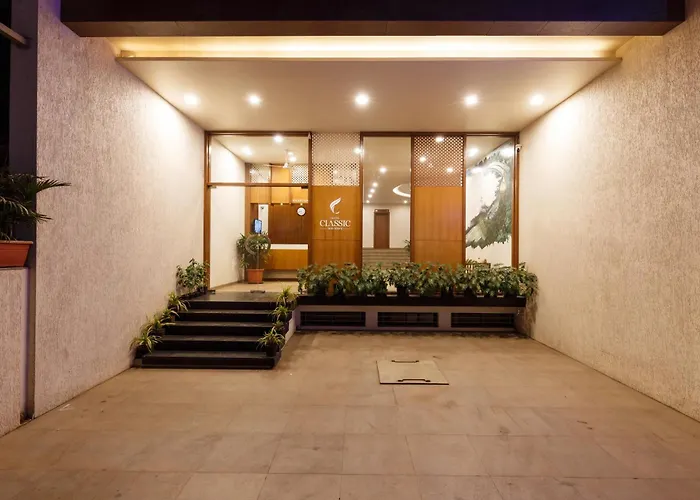 Hotel Classic Mid Town, Kolhapur Near Mahalaxmi Temple
