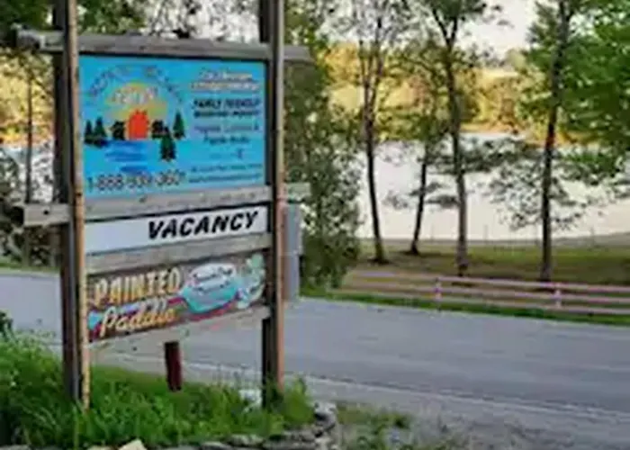 Lakefront Hideaway Resort 10 Total Cabins-Lake View, Private Beach