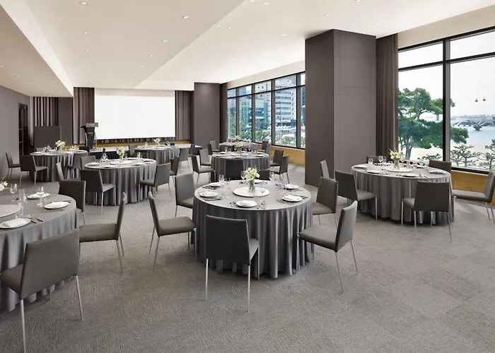 Fairfield By Marriott Busan Songdo Beach