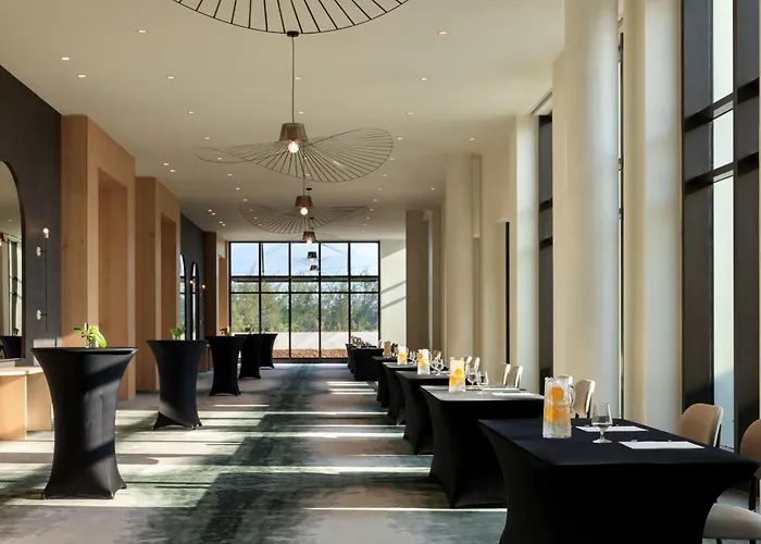 Hotel Indigo Grand Cayman By Ihg