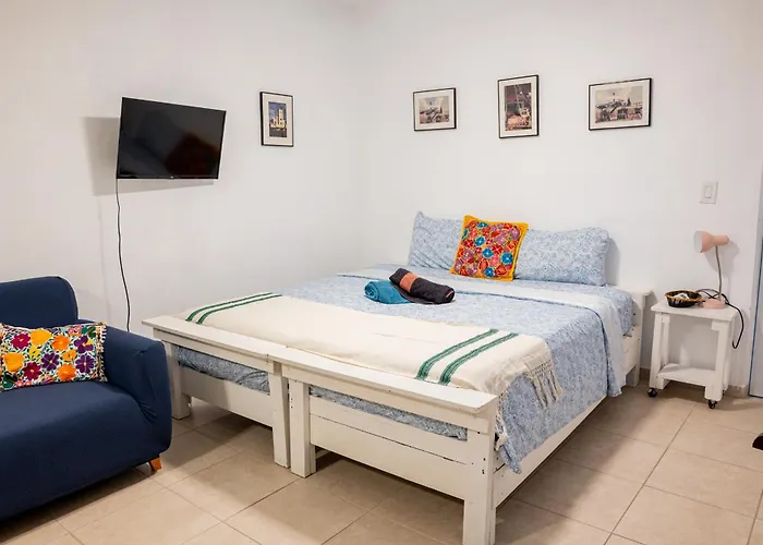 Studio 2 Yabisi With Garden Access