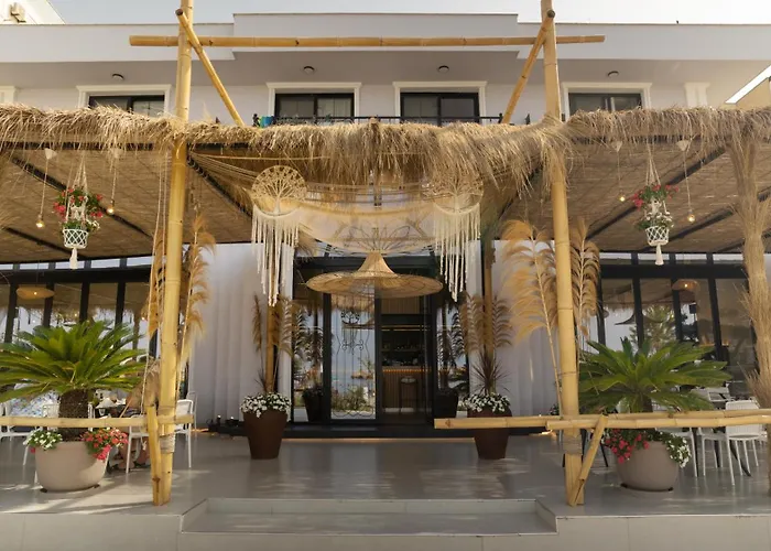 Hotel Saly