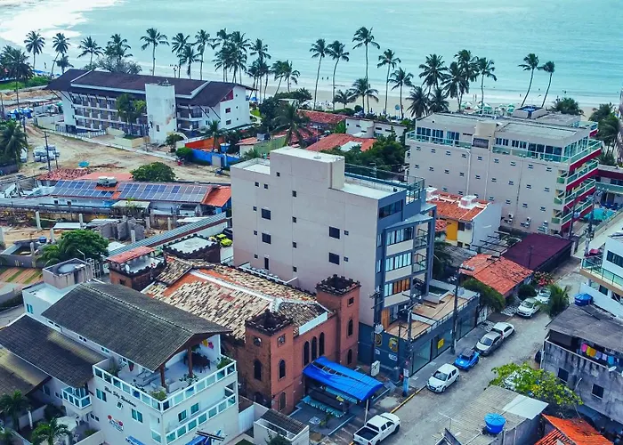 PORTO DE GALINHAS Flats NO CENTRO 50M DA PRAIA-CENTRO - OPÇÕES COM E SEM PISCINA PRIVATIVA