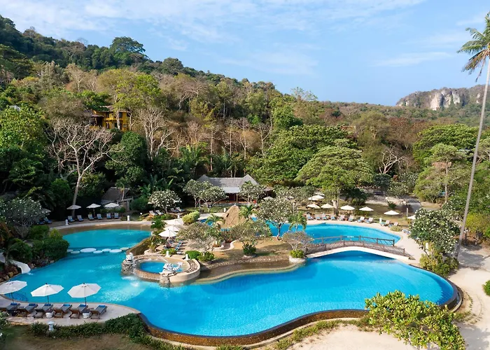 Saii Phi Phi Island Village - Complimentary Shared Speedboat Transfer For 5 Nights And Longer