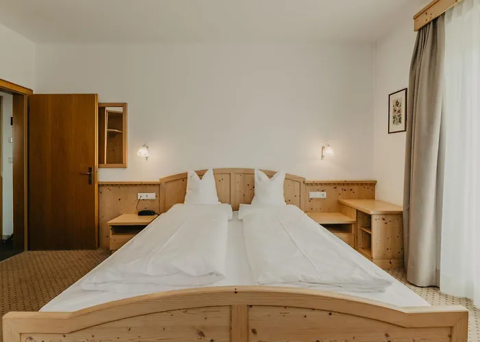 Hotel Garni Planaces