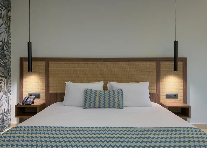 Oceanis Park Hotel