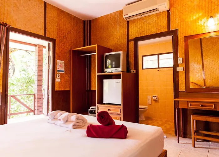 Coco Palm Beach Resort - Sha Extra Plus